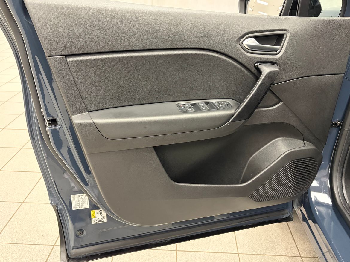 Renault Captur TCe 140 Equilibre EDC 2024, bild 7/10
