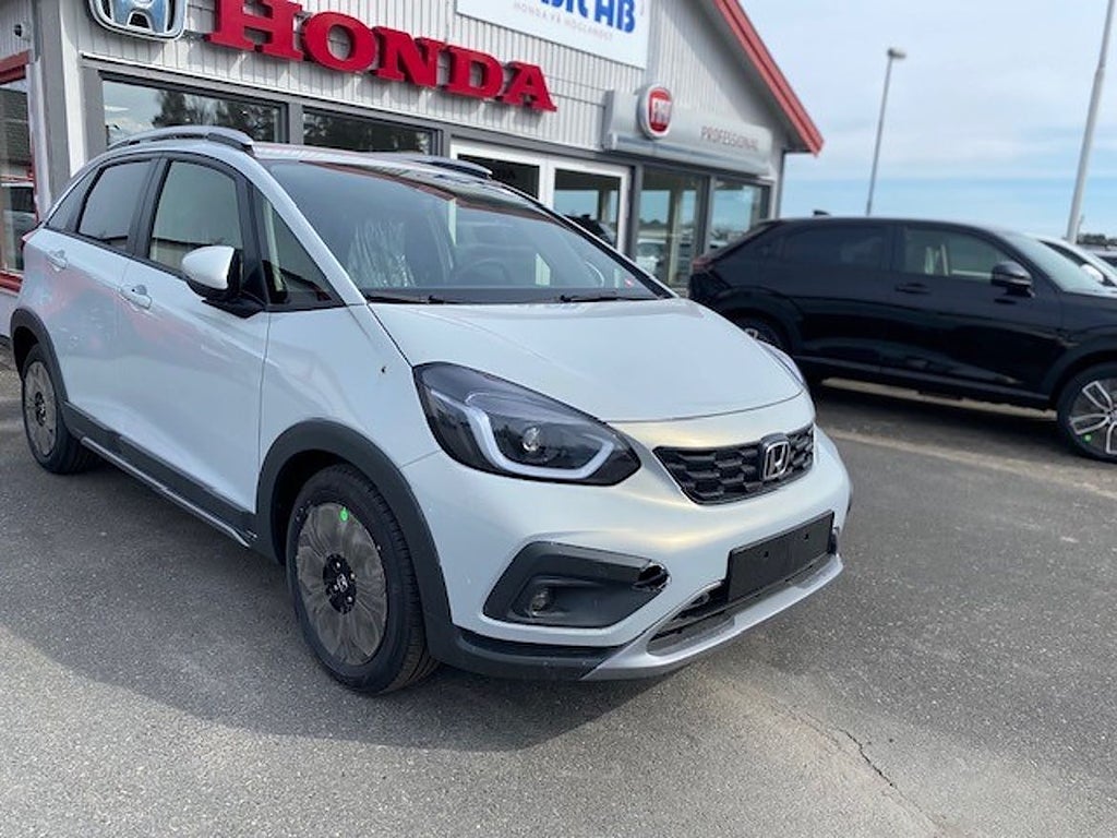 Honda Jazz Crosstar e:HEV, kampanj 5 års Servicevtal på kö...