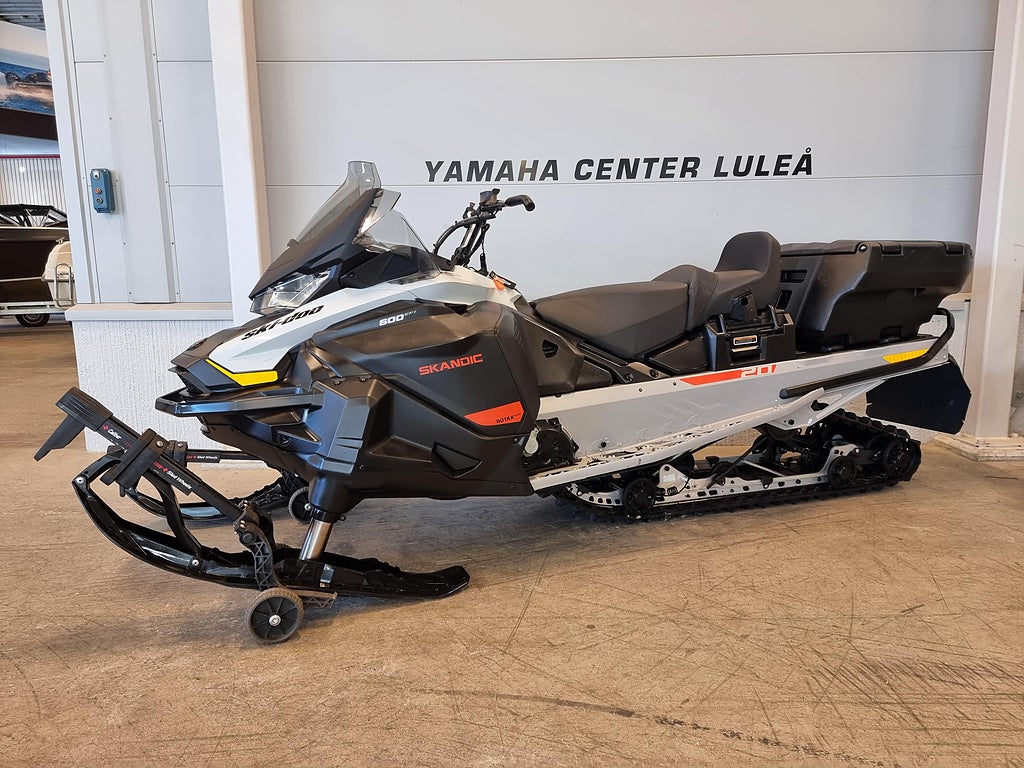 Ski-Doo Skandic Sport 600 EFI