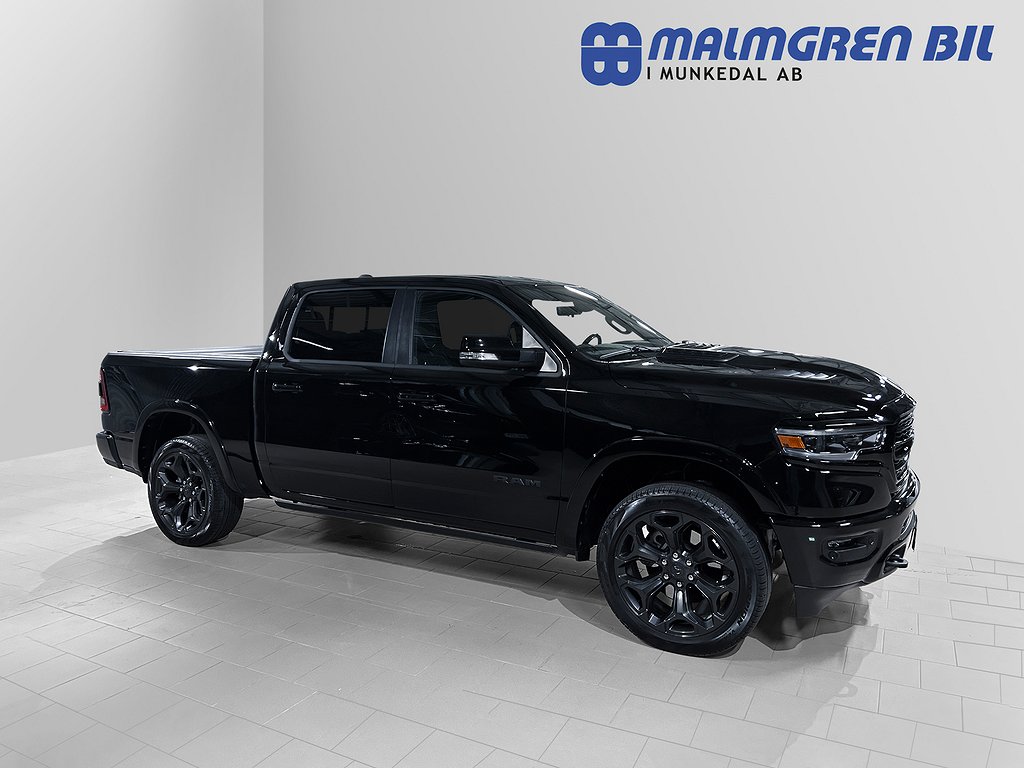 Dodge RAM 1500 V8 Limited Night Crew Cab Multiläm Bakflip