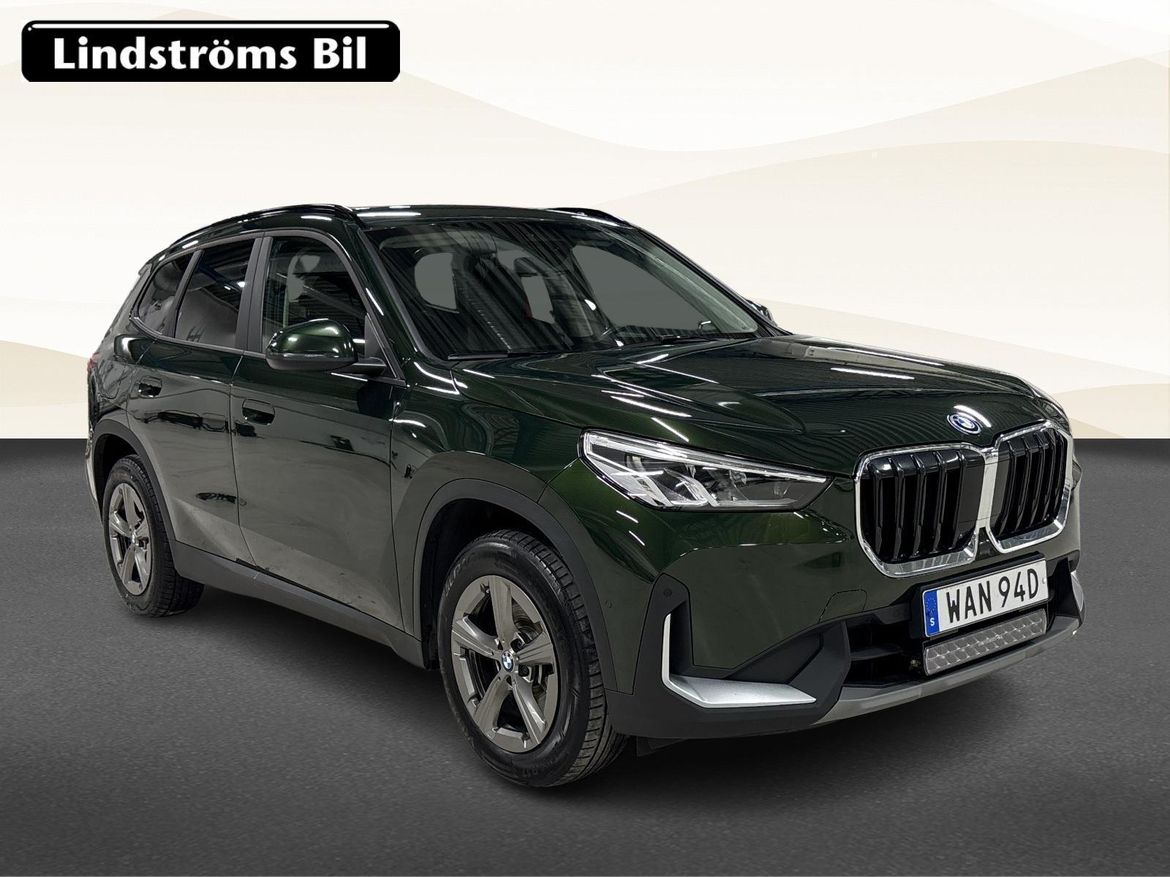 BMW X1 xDrive25e PHEV Moms Vhjul 2023, bild 3/53