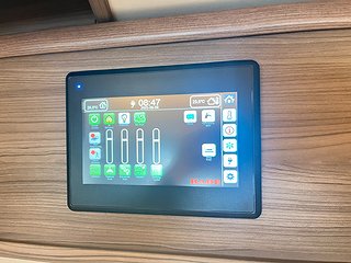 Husbil-halvintegrerad Kabe ROYAL X 780 LT 30 av 33