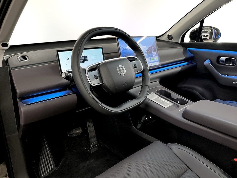 Bild på Leapmotor C10 EREV Design ProMax räckvidd 970km - OMGÅENDE LEVERANS!