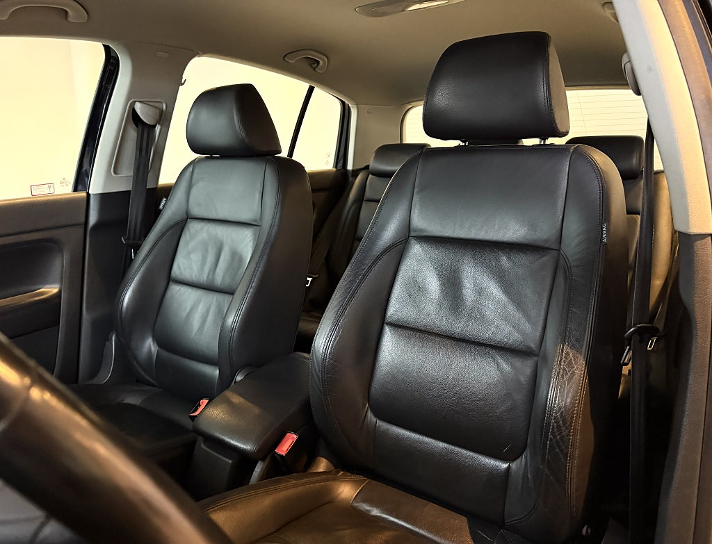 Volkswagen Golf Plus 1.4 TSI MASTERS VÄRMARE P-SENS LÅGMIL DRAGKROK