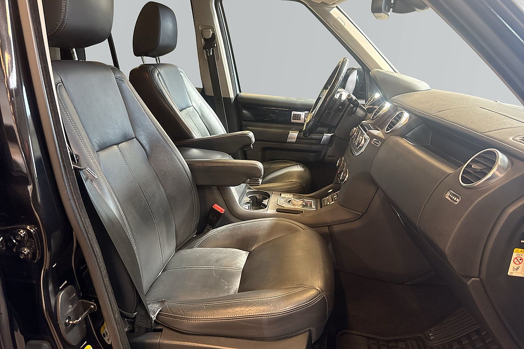 Land Rover Discovery 2016