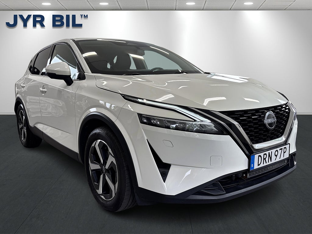 Nissan Qashqai 1.3 DIG-T 4WD XTRONIC N-Connecta Drag / Värmare / MOMS