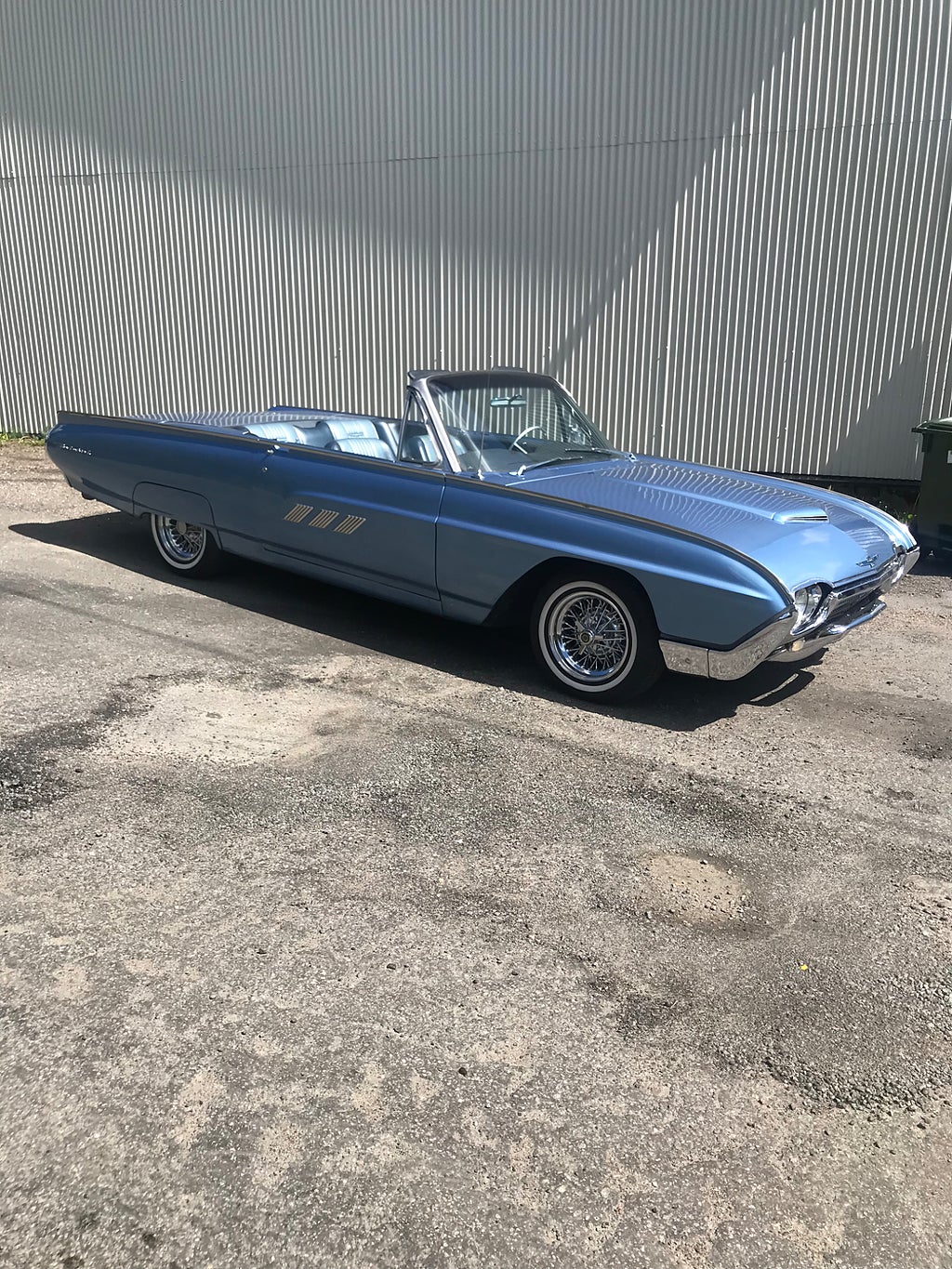 Ford Thunderbird cab 390 sixpack bulletbirden 