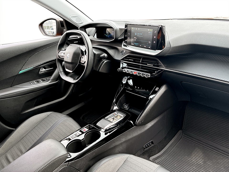 Bild på Peugeot E-2008 Allure 50kWh 136hk Aut B-KAMERA CARPLAY