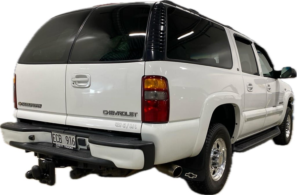 Chevrolet Suburban 2500 8.1L V8 4WD / EXPORT 11.625€