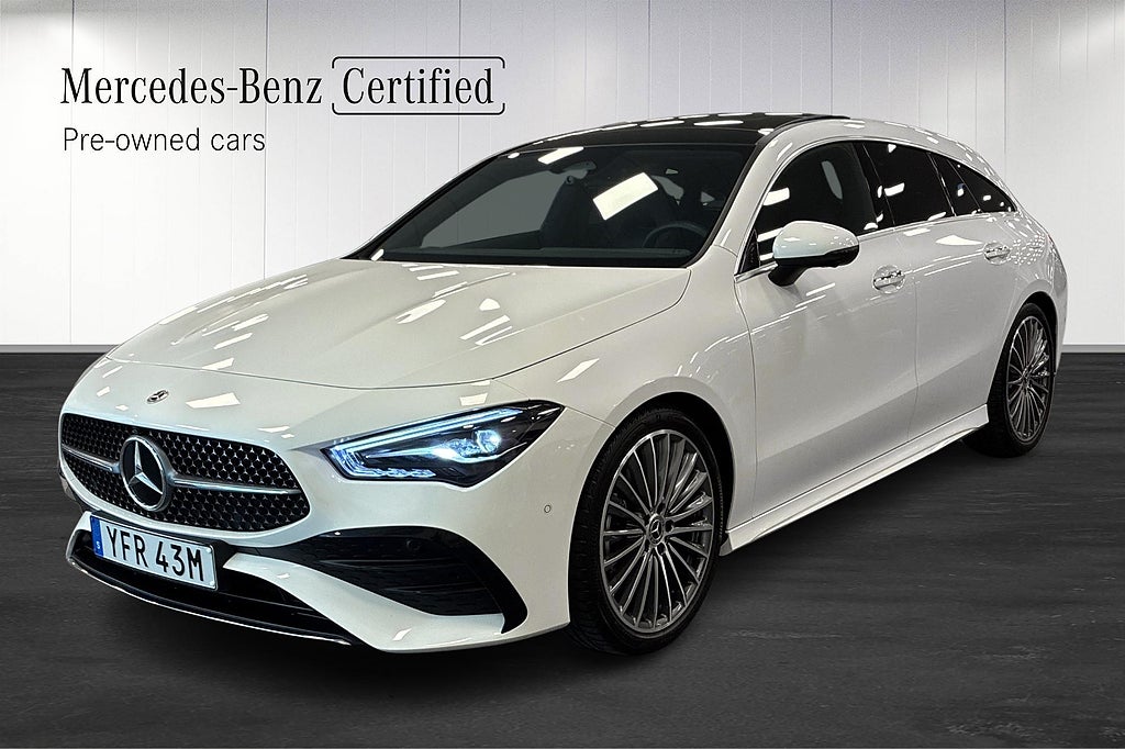 Mercedes-Benz CLA 200 AMG Drag Panorama 360° Kamera Navigation
