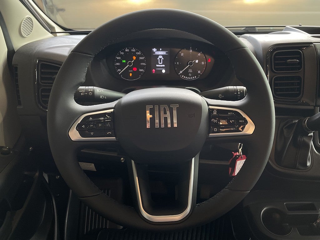 Kabe Classic 740 T / ALDE / Aut 180hk / 4400kg / Ugn / Badrum bak /  - Kabe