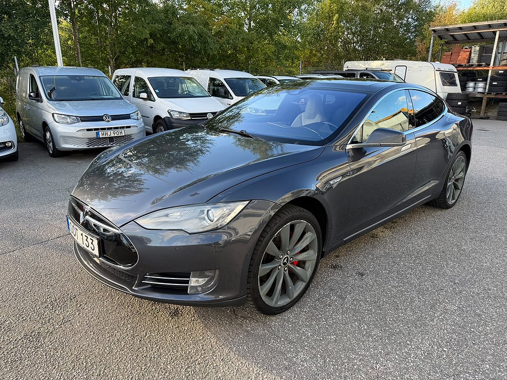 Tesla Model S P85D772HK FRE SUPERCHARGE PERFORMANCE PANO LUFTFJÄDRING