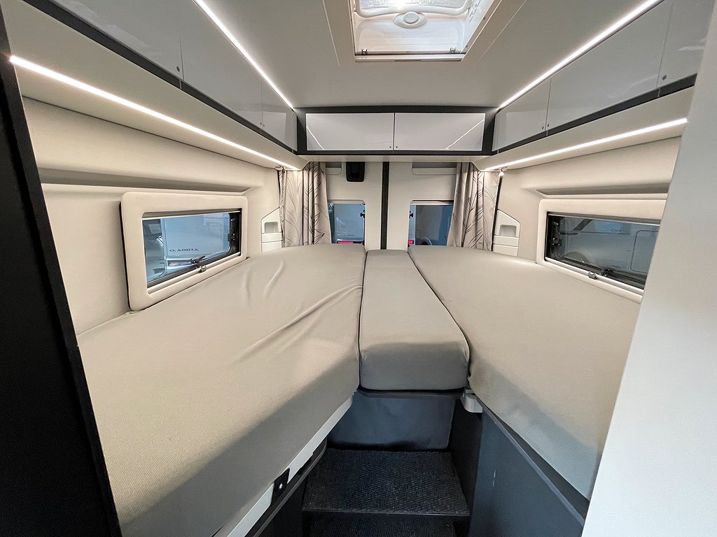 Adria Twin Supreme 640 SLB / Automat 160hk / B-kort / Solcell - Adria