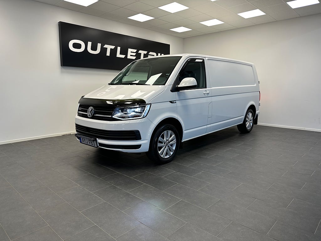 Volkswagen Transporter T30 2.0 TDI 4Motion Navigation Värmare Drag 