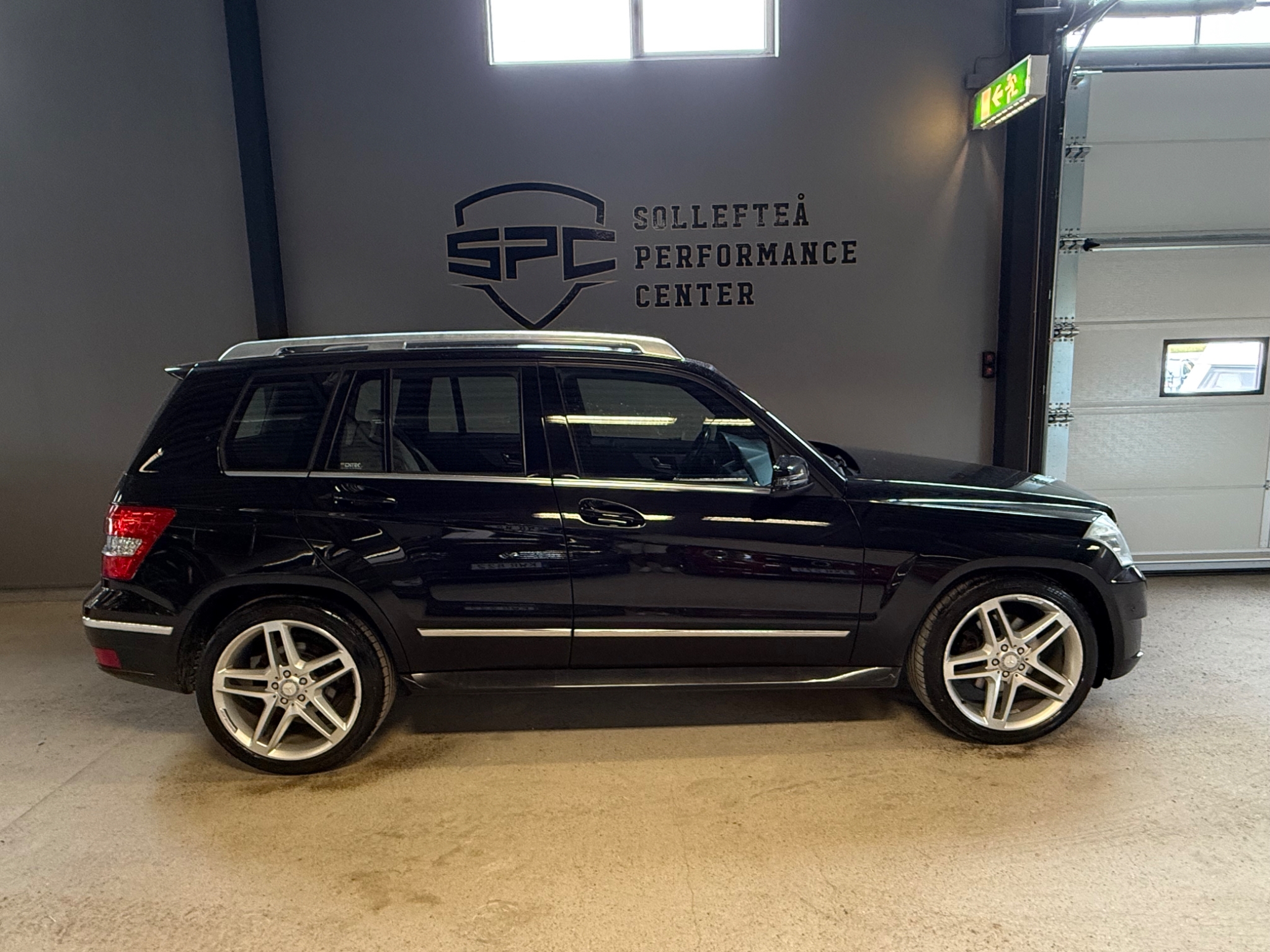Mercedes-Benz GLK 2009, bild 2/29