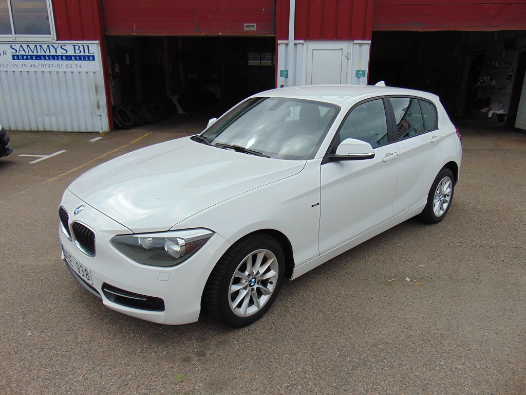 BMW 114 i 5-dörrars Sport line Euro 5