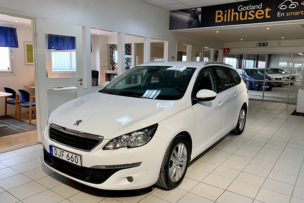 Peugeot 308 SW 1.6 BlueHDi, V-hjul,  P-sensor, Fint skick!