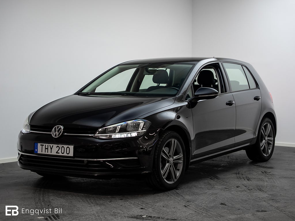Volkswagen Golf 5-dörrar 1.6 TDI DPF / DSG / P-VÄRMARE