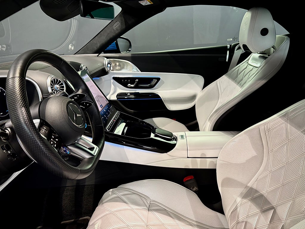 Mercedes-Benz SL 43 AMG Burmester Head up - bild 14