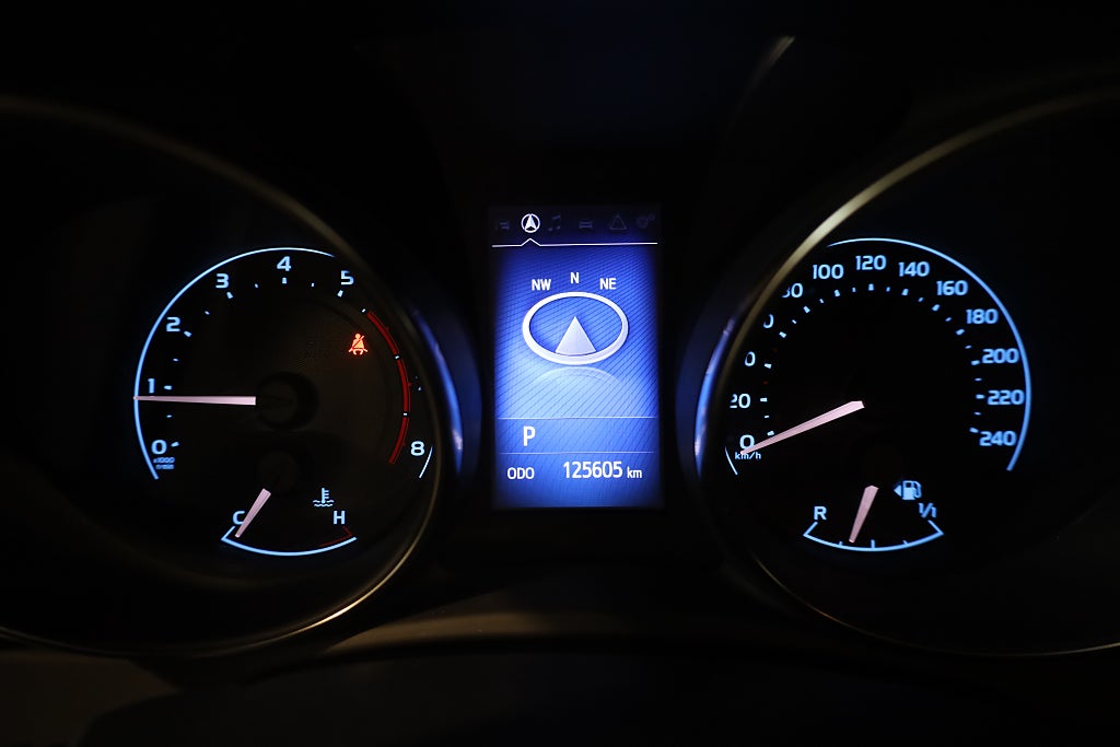 Toyota Auris Touring Sports 1.2 T AUT Drag Navi Kamera Blåtand 2018