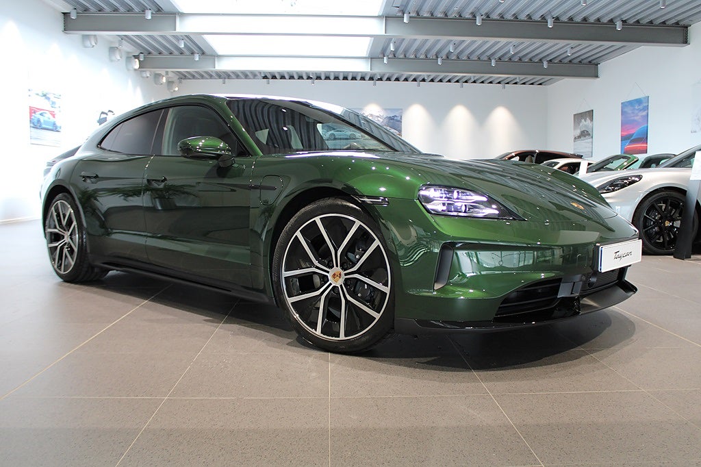 Porsche Taycan Sport Turismo Black Edition
