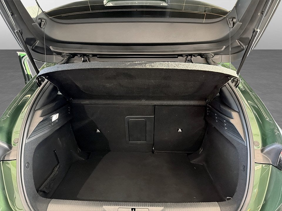 Bild på Peugeot 308 5D GT 1.2 PT 130hk Aut - 360,ELSTOL,CARPLAY