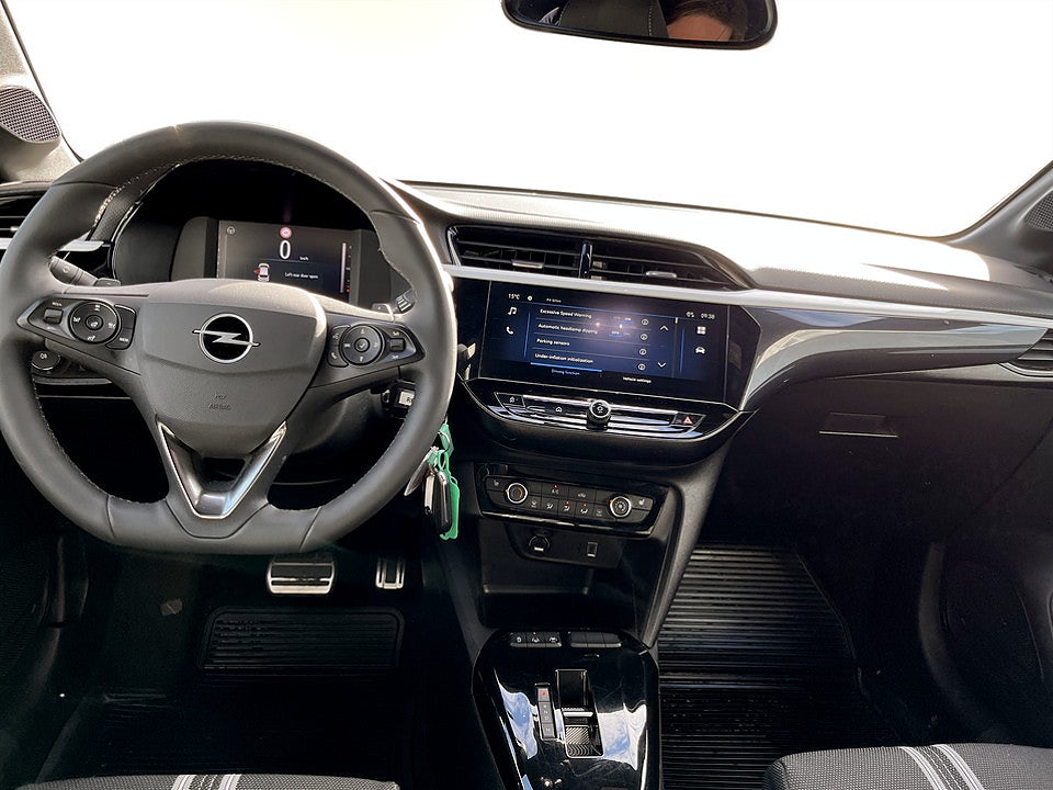 Bild på Opel Corsa GS 1.2 PT 100hk Aut B-KAMERA CARPLAY