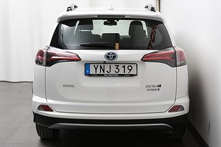 SUV Toyota RAV4 7 av 24
