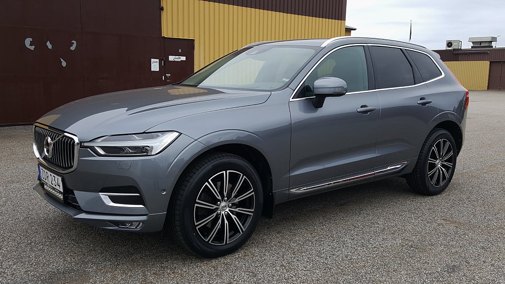 Volvo XC60 T5 AWD 250hk Inscription Kam360° HUD Läder Värmare Drag