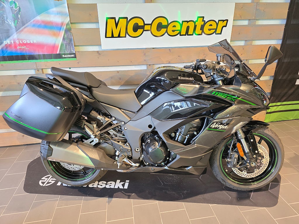 Kawasaki Ninja 1000SX Tourer