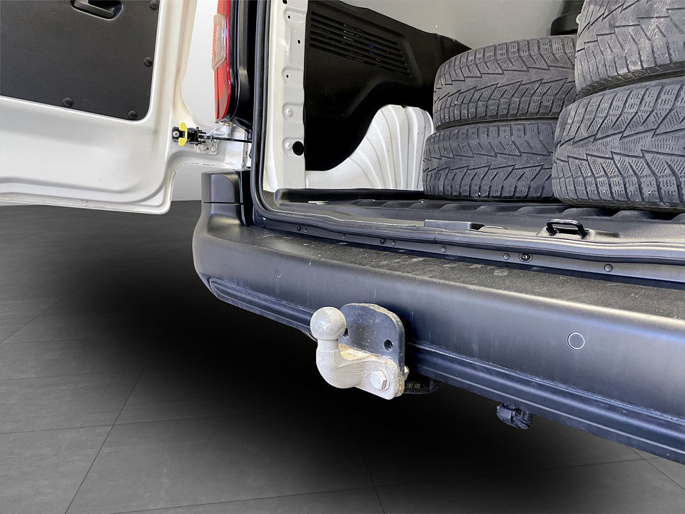 Bild på Citroën Berlingo Business Premium 1.5 BHDi 130hk Aut L1 B-KAMERA CARPLAY