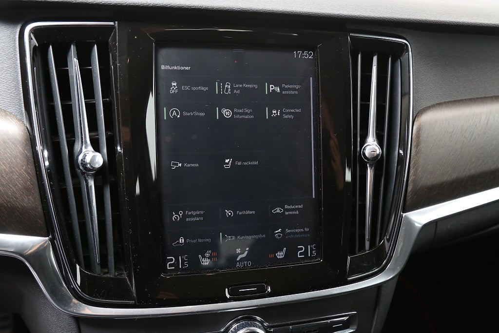 Volvo V90 Cross Country D5 AWD 235hk Adv Edition Aut Navi Kamera VOC D 2019