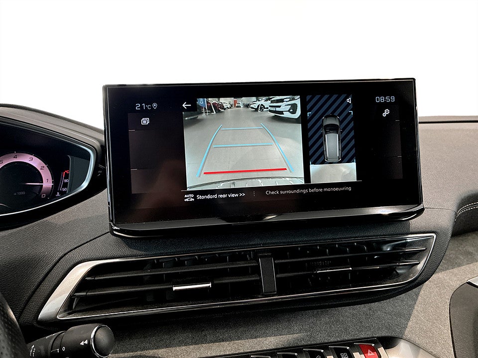 Bild på Peugeot 5008 GT 1.2 PT 130hk Aut 7-SITS B-KAMERA CARPLAY