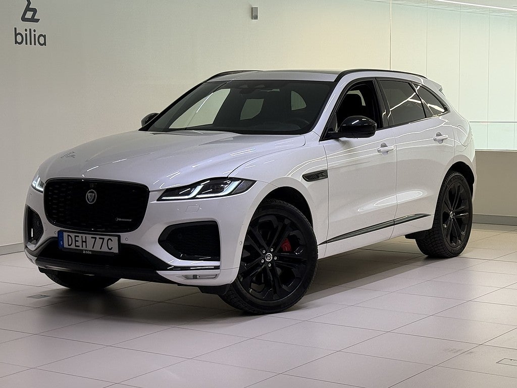 Jaguar F-Pace P400e HSE / Panoramatak / Black Pack / Moms!