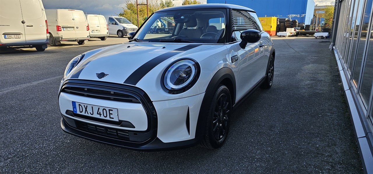 MINI Cooper 2024, photo 7/52