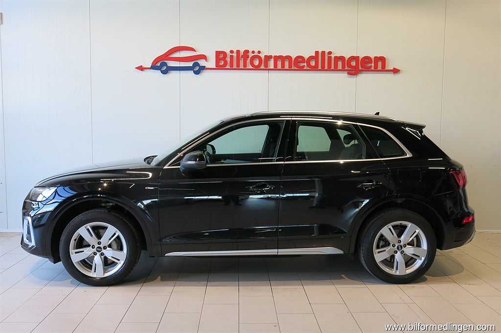 Audi Q5 55 TFSI e Quattro 367hk S Line Matrix V-Hjul Drag 1 Ägare
