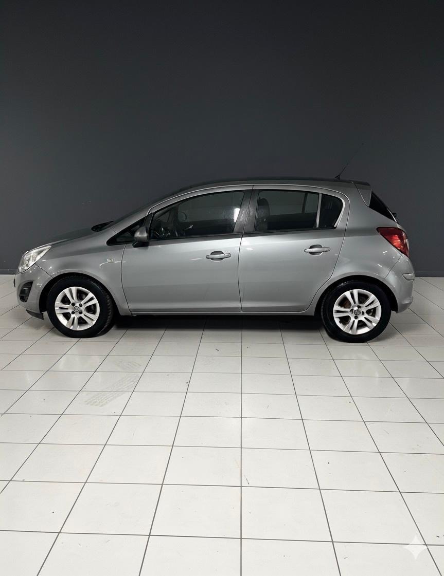 Opel Corsa 2013, bild 3/36