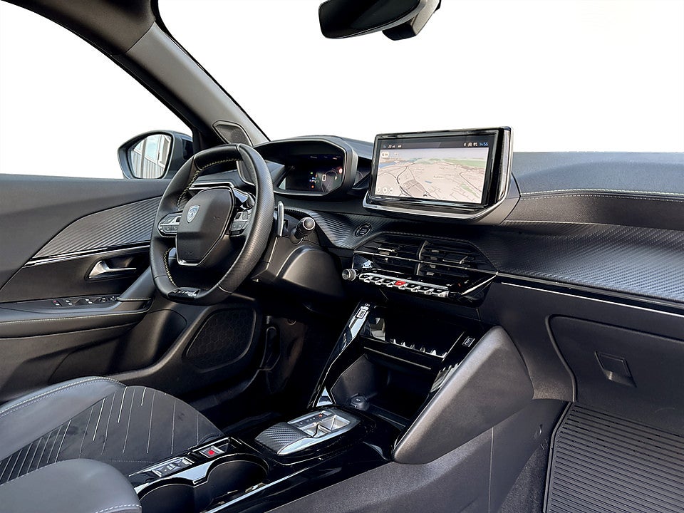 Bild på Peugeot 2008 GT 1.2 PT 130hk Aut B-KAMERA CARPLAY