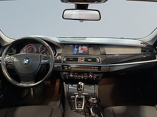 BMW 520d Sedan Aut Drag Värmare Taklucka Nyservad Psens S&V-hjul