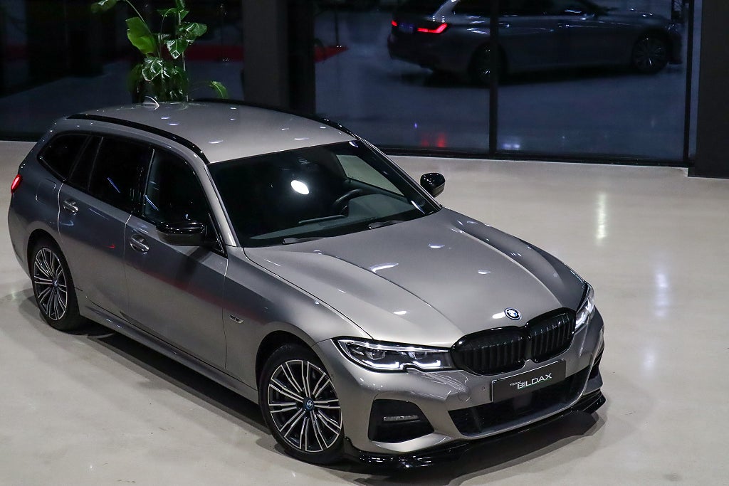 BMW 330e XDRIVE M SPORT LÄDER COCKPIT KAMERA ADAPTIV FART-H  