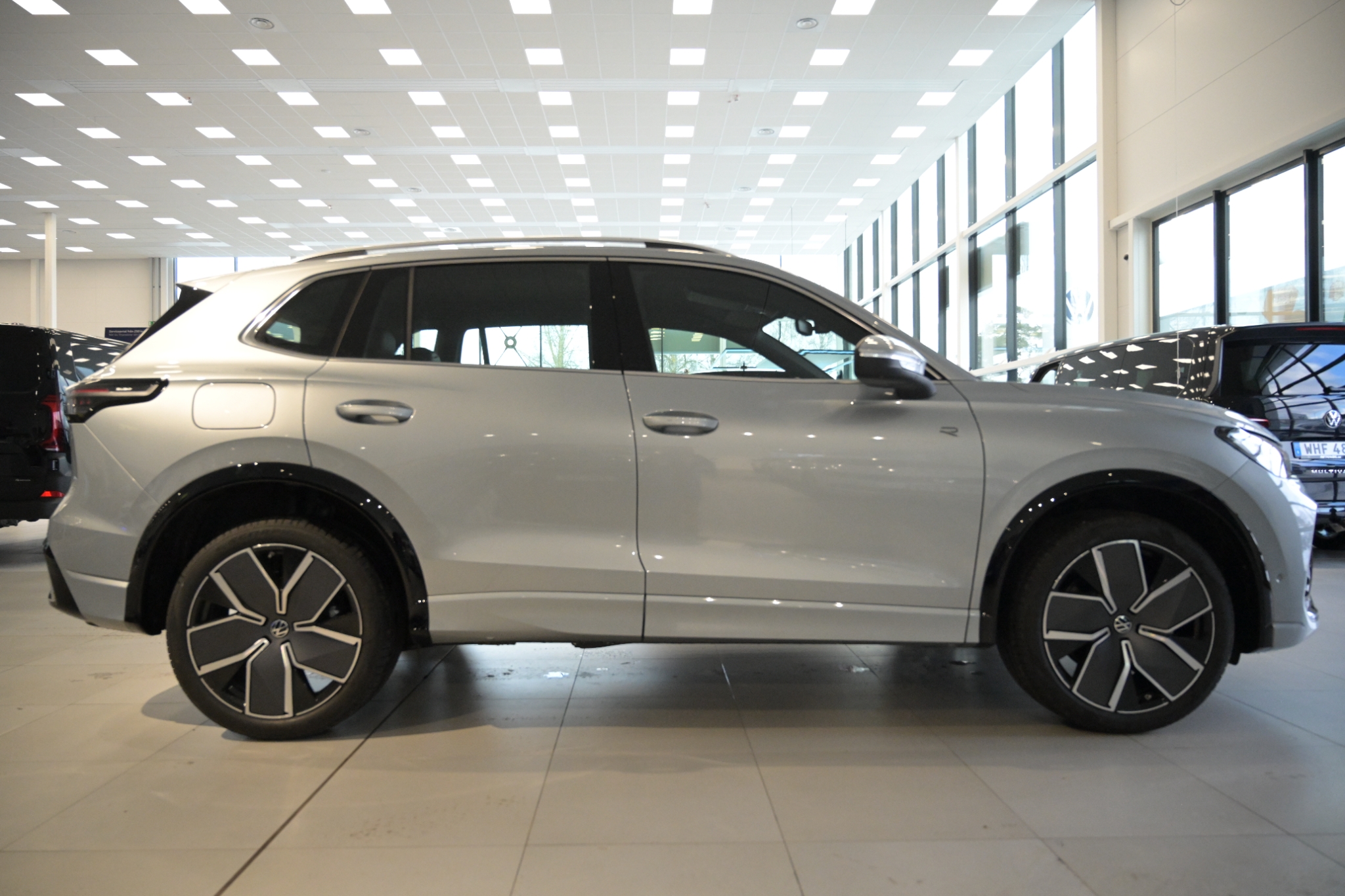 Volkswagen Tiguan eHybrid R-Line SWE 2026, bild 6/10