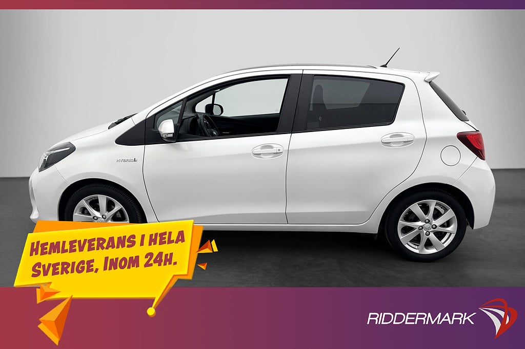 Toyota Yaris Hybrid e-CVT Executive Pano Kamera Farthållare