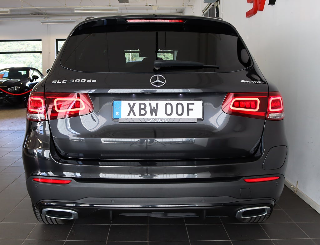 Mercedes-Benz GLC 300 de Full AMG Cockpit Pano Night Värmare Drag