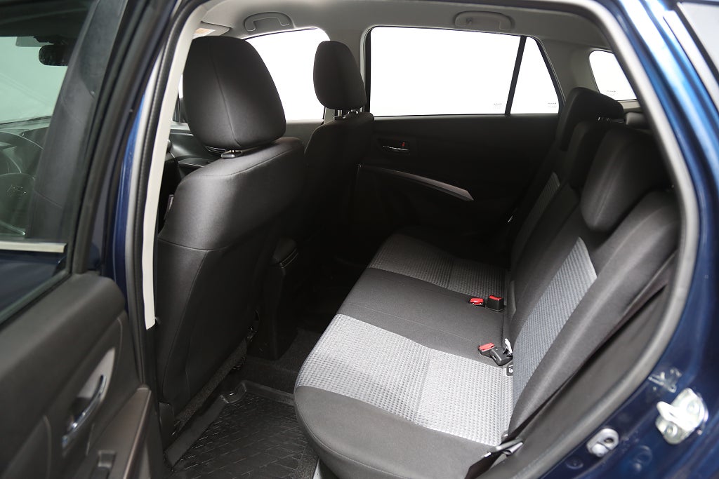 Suzuki S-Cross Hybrid 129hk AllGrip 4X4 Aut Extraljus Motorv Drag 2022