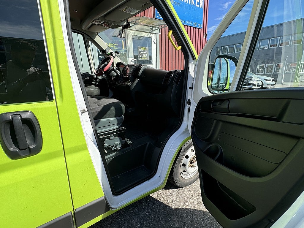 Fiat Ducato Skåpbil 35 2.2 Multijet 140 Euro 6 | MOMS | FÄRDTJÄNST
