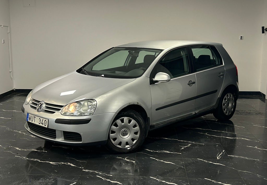 Volkswagen Golf 5-dörrar 1.6 Trendline 102Hk Nybesiktigad