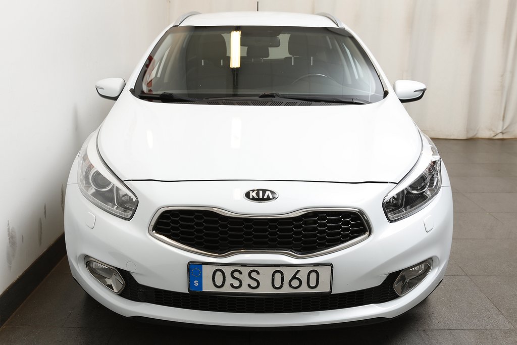Kia Ceed 1,6 CRDi Business Aut Skinn B-kamera Motorv Drag 2015