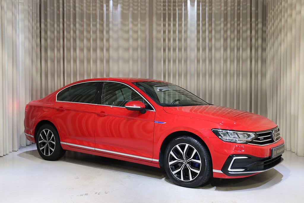 Volkswagen Passat GTE 1.4 TSI DSG 218HK Navi Drag V-Hjul