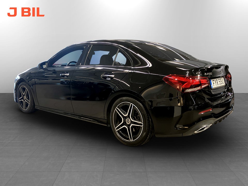 Bild på Mercedes-Benz A200 AMG PREMIUM NIGHT PACK 163hk Aut B-KAMERA CARPLAY