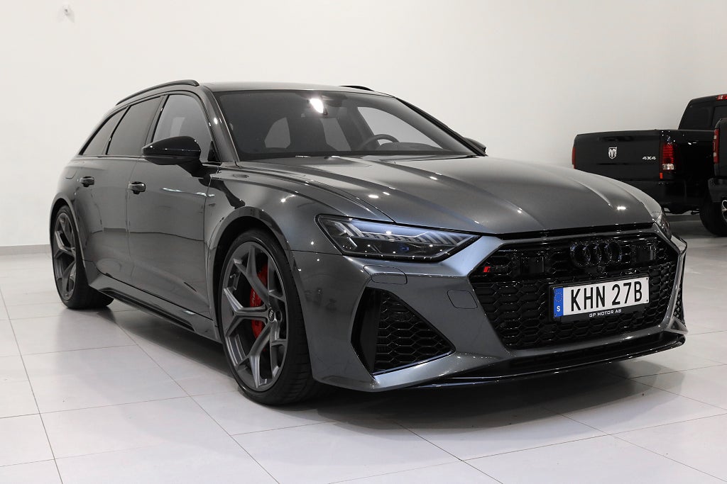 Audi RS6 Performance / 630hk / MOMS / Svensksåld